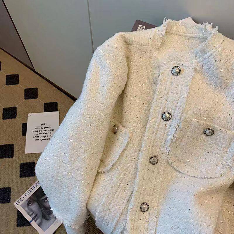 Áo khoác Tweed màu trắng kem, chất vải kim tuyến sang chảnh, dài tay thời trang 2023 QC
