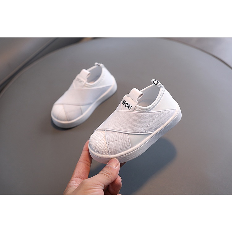 Giày thể thao đế mềm thoáng khí thời trang xuân thu 2023