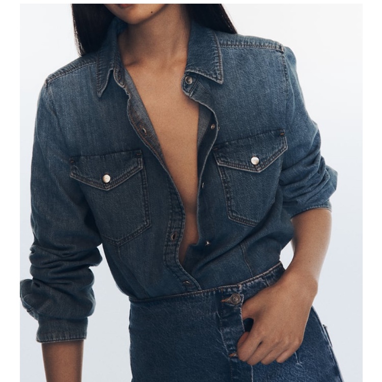 Zara Áo Sơ Mi denim Tay Dài Có Túi Phối Nút Kim Loại Thời Trang Thu Đông 231879224