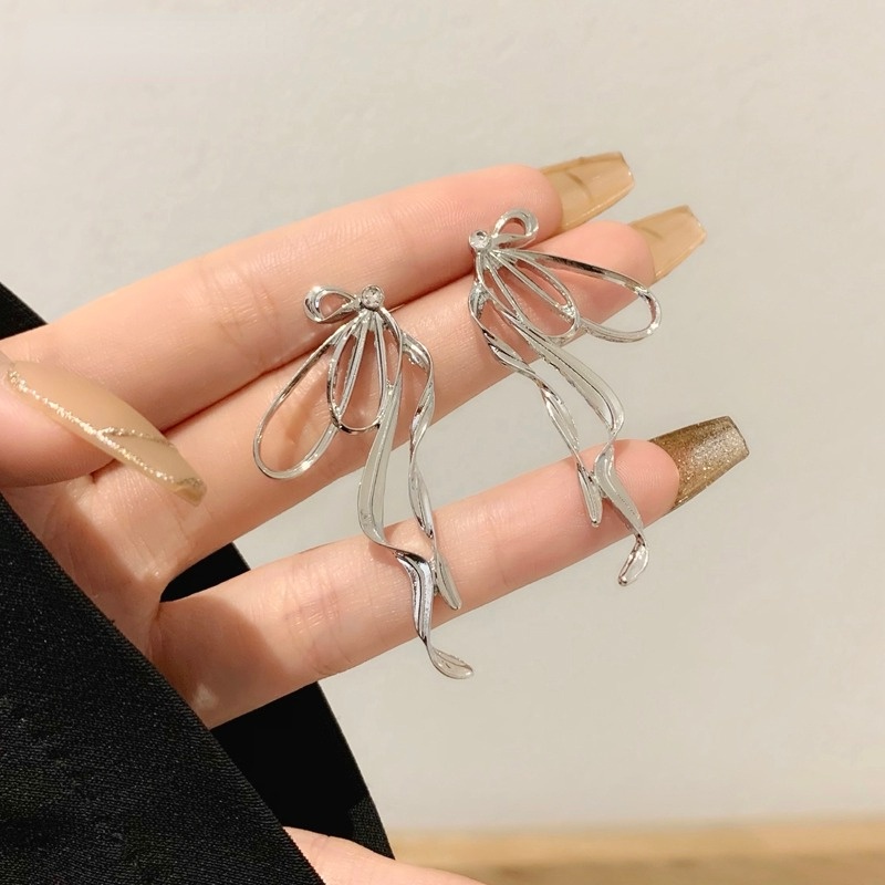 Hoa Tai Hình Bướm Đính Đá zircon Ngọt Ngào Cho Nữ