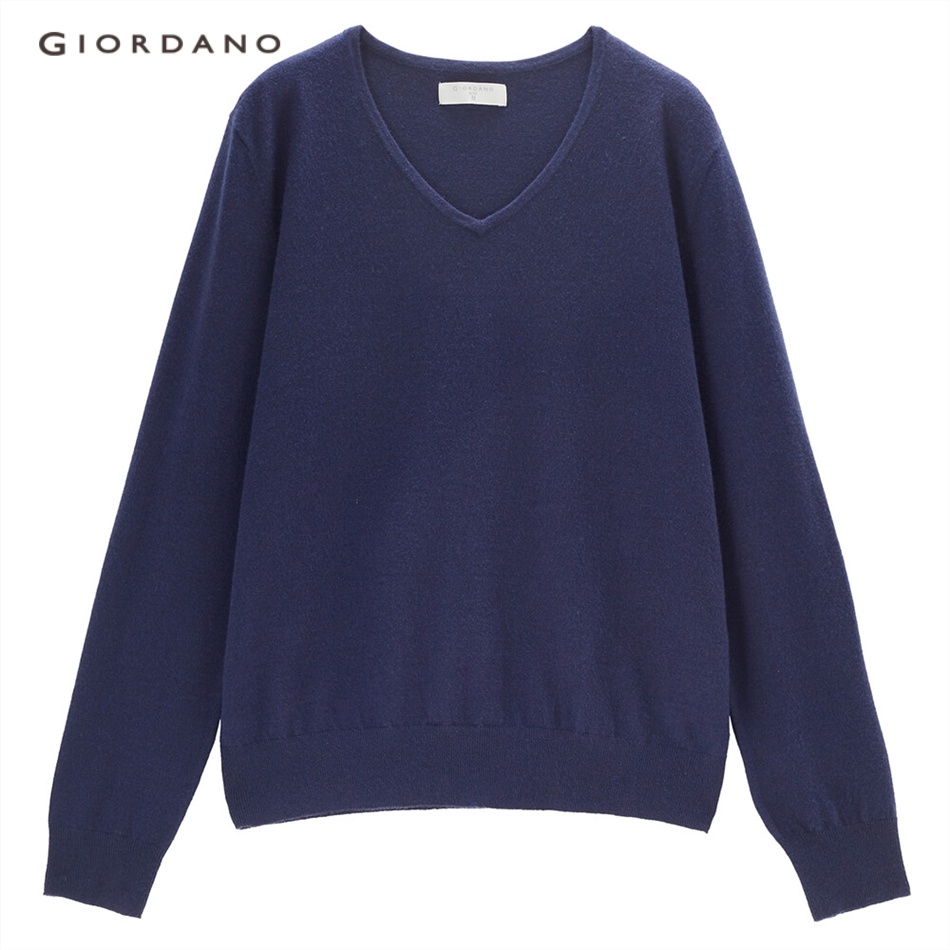 GIORDANO WOMEN V-neck solid color loose sweater 13353772