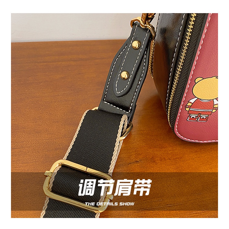 Mới Túi Xách Đeo Vai Nhiều Ngăn Hình Vuông Hoạ Tiết Gấu Xinh Xắn