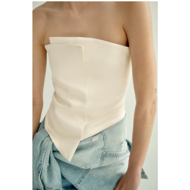 Zara Áo Ống satin 23 Kiểu Mới Mùa Hè Hở Vai Có Khóa Kéo Sau Lưng Thời Trang3067209