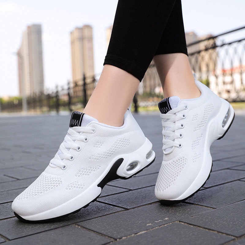 Giày Thể Thao Mũi Tròn Siêu Nhẹ Thiết Kế Tối Giản Cho Nữ