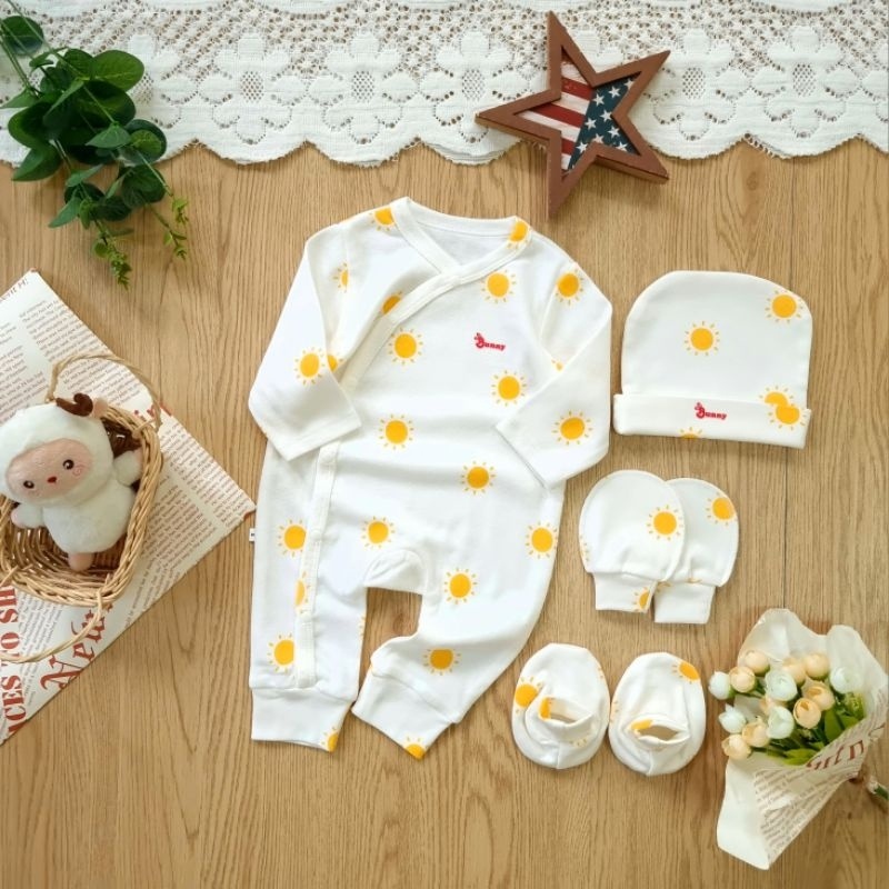 Set body dài sơ sinh thu đông Bunnybaby kèm mũ vớ chất thun 100% cotton cho bé 0-3 tháng