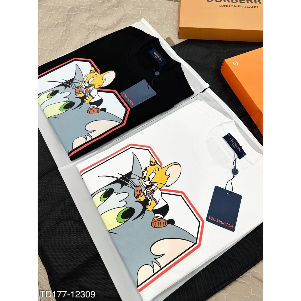 Áo Thun Nam Eo Vì Hoạt HìnhTôm & Jerry Siêu Đẹp - Áo Phông Đôi L.V Hoạ Tiết Siêu Nét