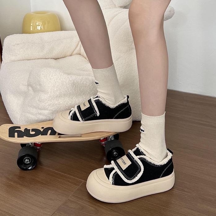 Giày Lười Slipon Quai Dán Canvans  Thời Trang Phong Cách  GLD01