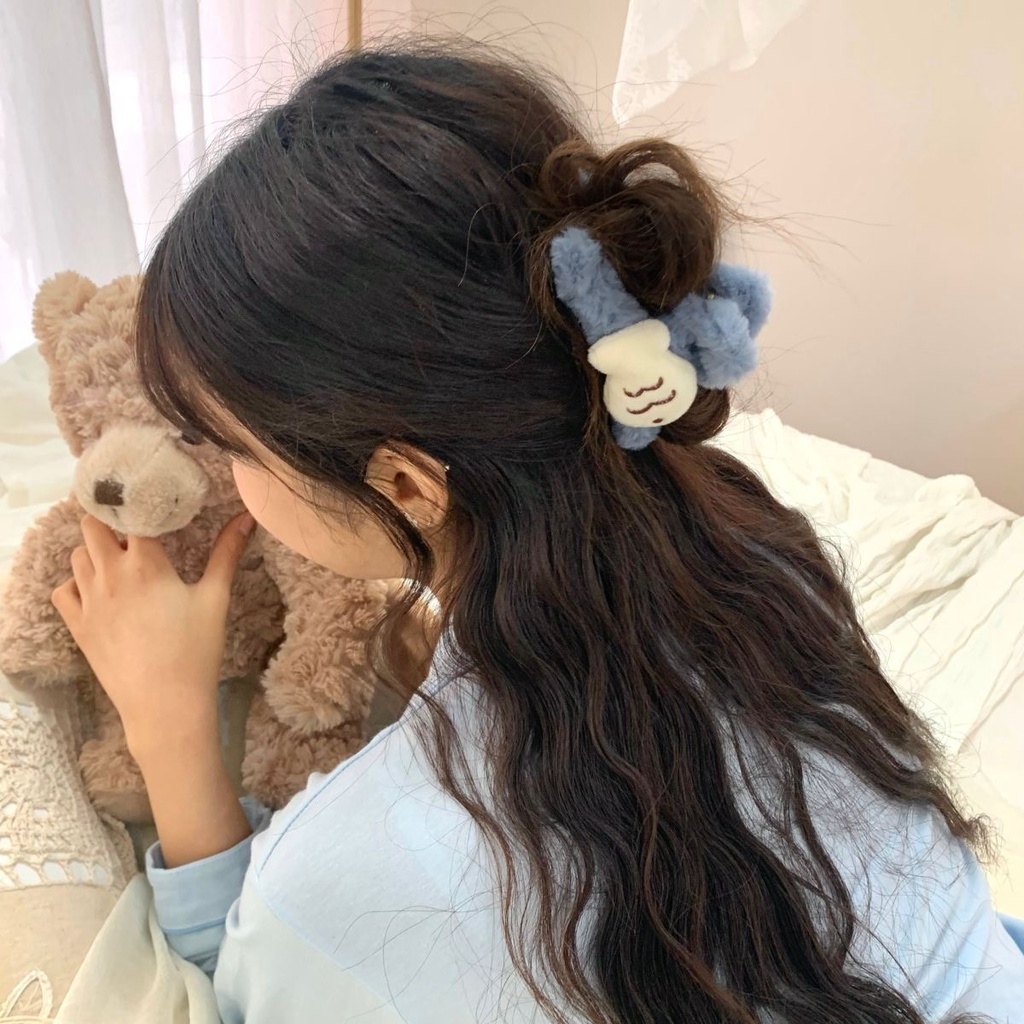 Kẹp Tóc Hình Cá Mập Bằng Lông Nhung Thời Trang Thu Đông Phong Cách Mới Dành Cho Nữ