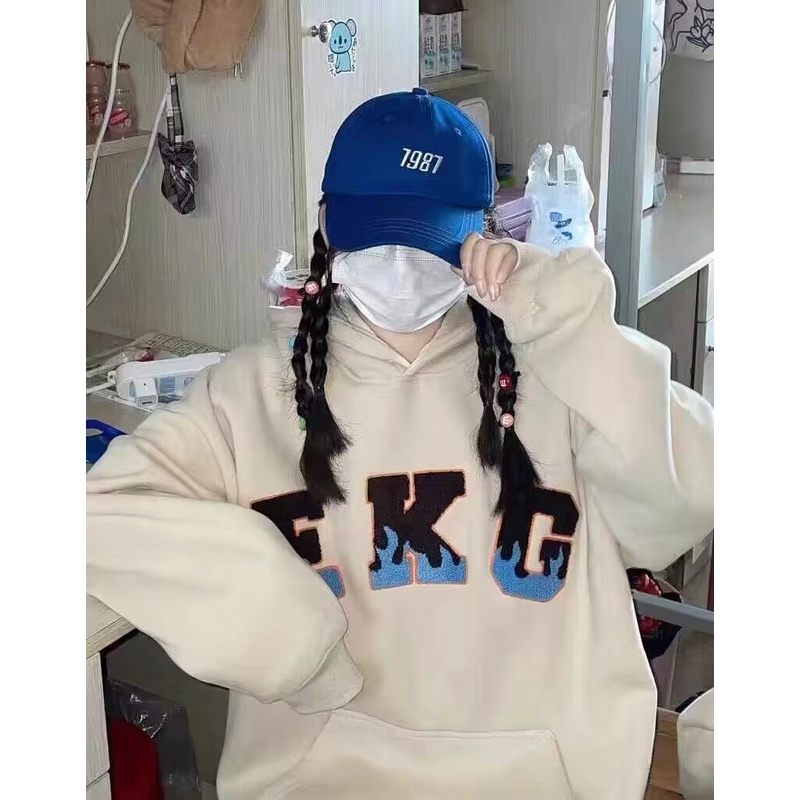 Áo Hoodie dài tay Áo Thun Nỉ Tay Dài Cổ Tròn Dáng Rộng In Hình Cô Gái Phong Cách Thời Trang