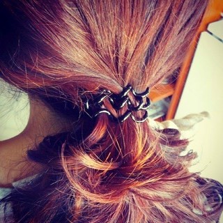 Set 5 cột tóc lò xo màu đen DTOnline (có thể làm vòng tay móc khóa)