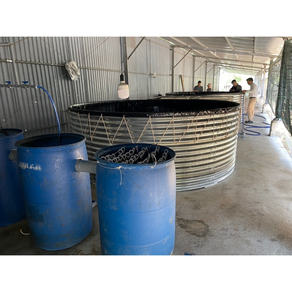 Bể bạt khung kẽm đường kính D2-D14 cao 1.1 - 2.1m thương hiệu MAXTANK