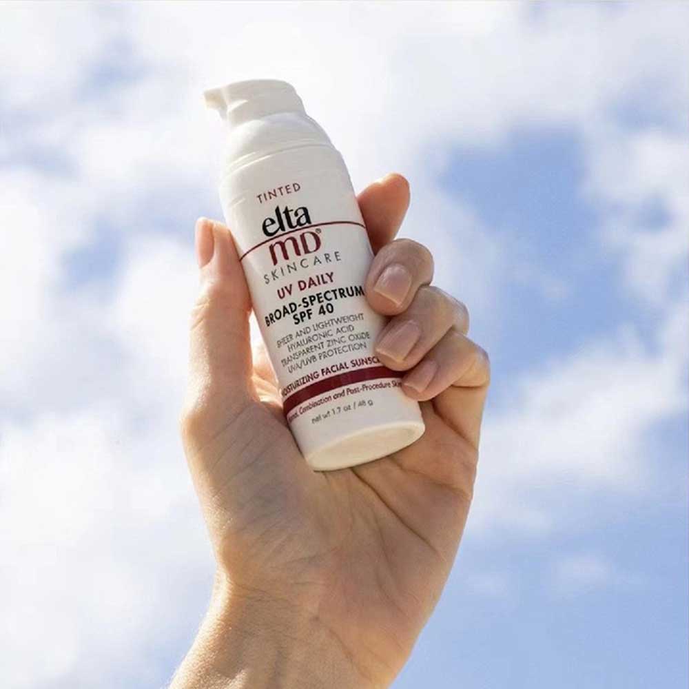 Elta MD BROAD-SPECTRUM SPF40 Moisturizing UV Protection