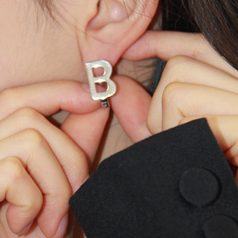 Bông Tai Mạ VàNg 14k HìNh Chữ CáI