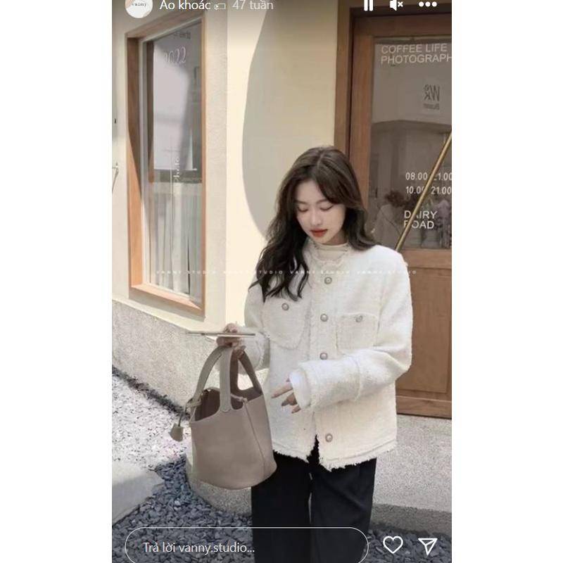 Áo khoác Tweed màu trắng kem, chất vải kim tuyến sang chảnh, dài tay thời trang 2023 QC