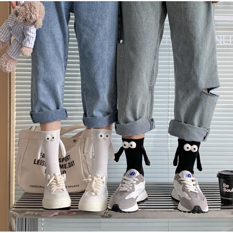Ins tiktok Vớ cotton Cổ Vừa Màu Trắng Đen Hoạt Hình Dễ Thương Vui Nhộn Thời Thượng Cho Cặp Đôi Bạn Gái