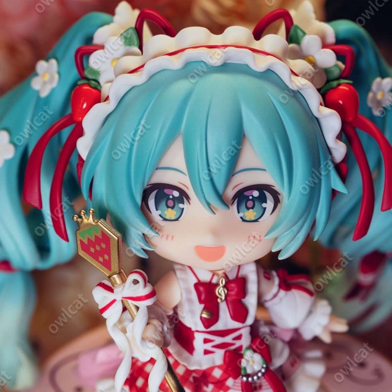 Mô Hình Nhân Vật Miku Nendoroid 1939#  Strawbarry Birthday Cake Theme Hatsune Miku Girl 10cm Virtual Singer Figure Packed in Box Red Vocaloid Doll Model