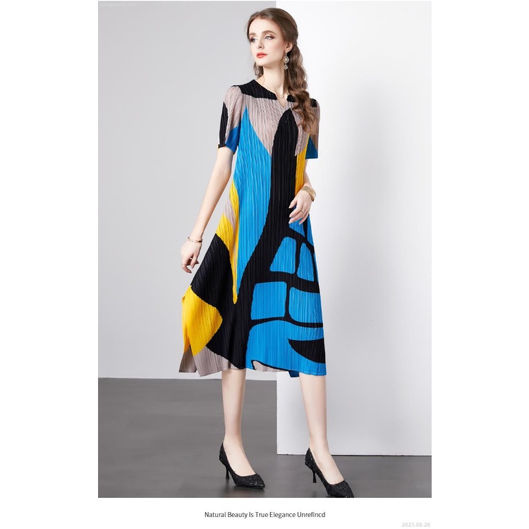 Đầm Chui Đầu Dáng Rộng Tay Ngắn In Hình Cáo Đuôi Xếp Ly Thời Trang Xuân Thu 2023-08 - 27 2023