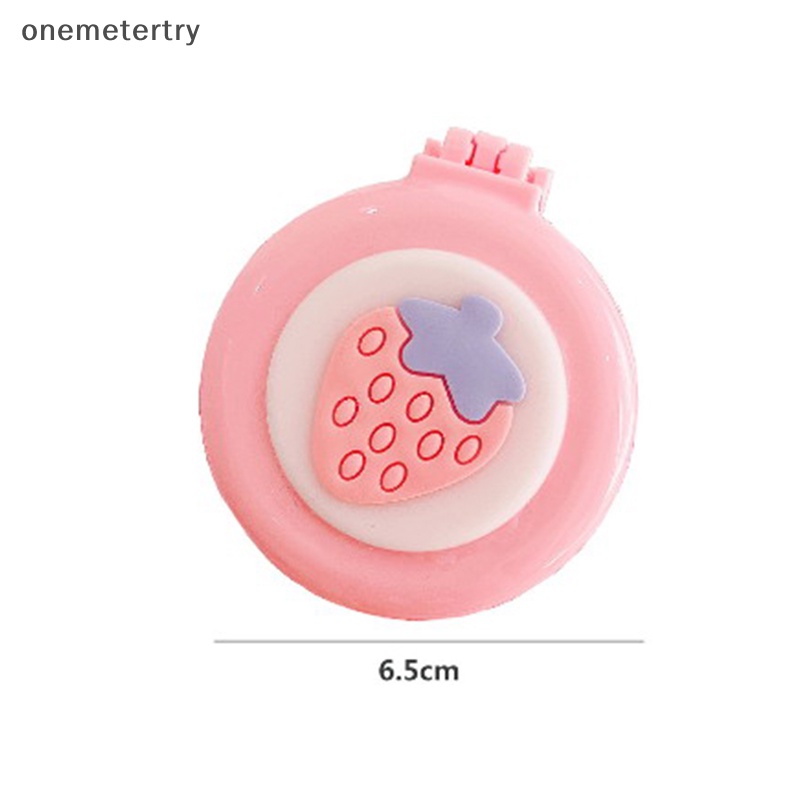 Em Lược Chải Tóc Dạng Gập Hình Tròn Nhỏ Bằng Nhựa Có Túi Khí Và Gương Trang Điểm Hình Hoạt Hình Dễ Thương Có Thể Mang Theo