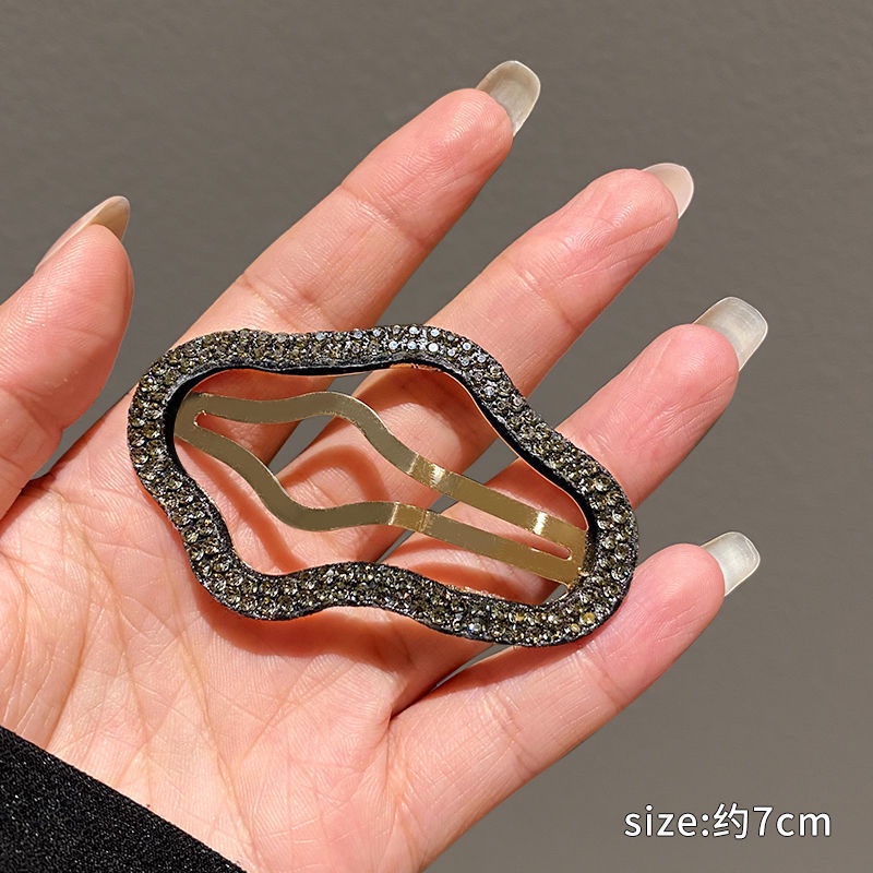 Kẹp Tóc Hình Đám Mây Rỗng Đính Đá Thời Trang 2023 Cho Nữ