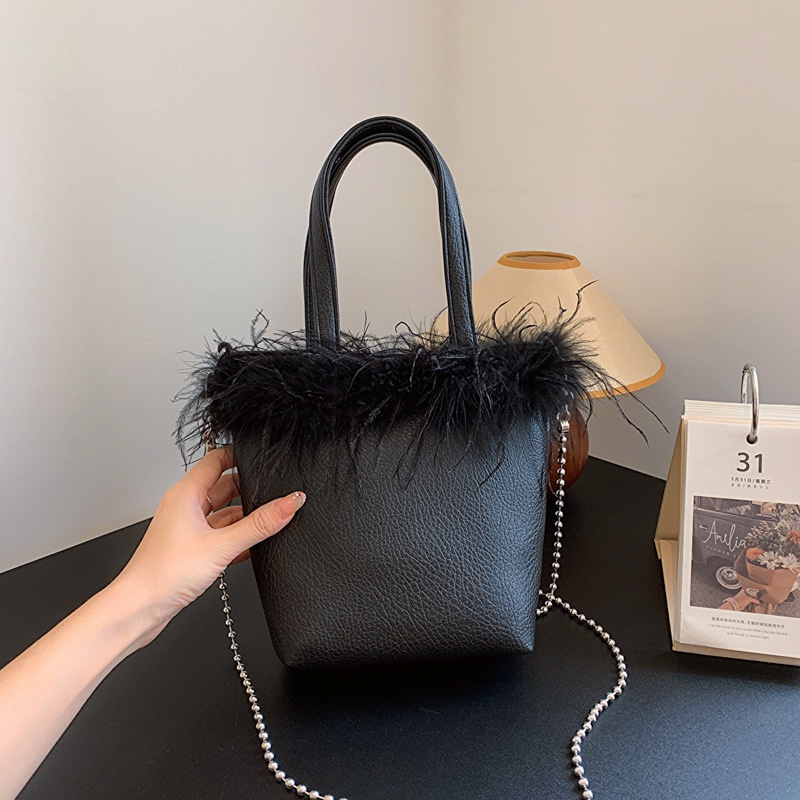 Túi Đeo Chéo Vai Bằng Vải Lông Thời Trang Thu Đông 2023 Kiểu Mới Cho Nữ