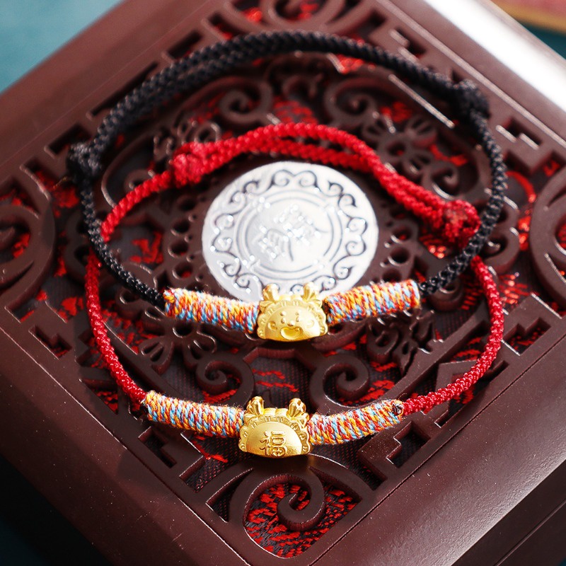 Vòng Đeo Tay May Mắn Năm Mới 2024 Hình Rồng Phong Cách Trung Hoa