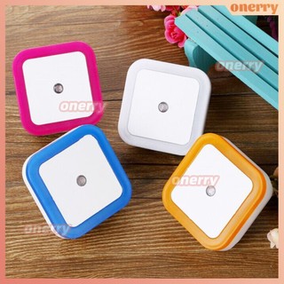 Đèn led ổ cắm cắm tự động ban đêm đèn cảm biến tự động trong nhà phòng ngủ phòng khách đèn ngủ tự động onerryvn