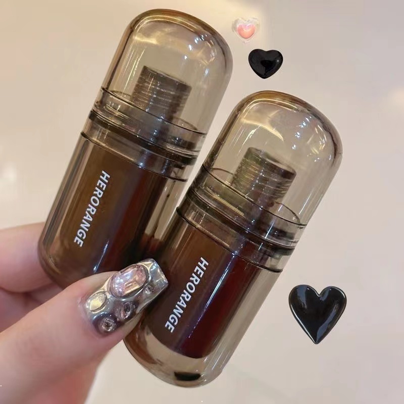 Son Môi Màu Đen Bóng Dưỡng Ẩm Lâu Trôi Tự Nhiên