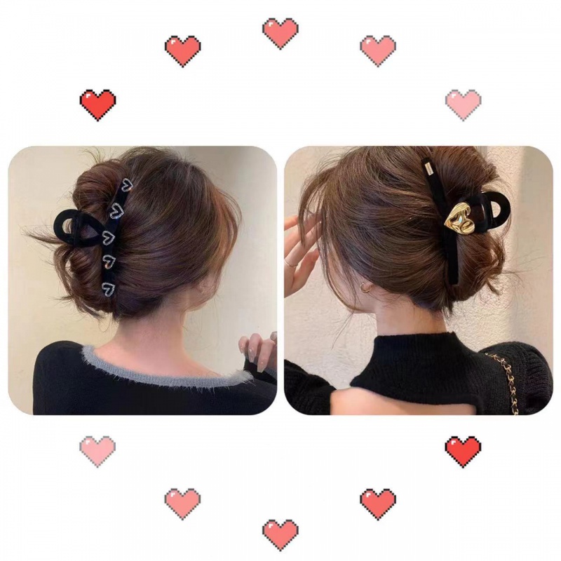 Kẹp Tóc Phong Cách Pháp Cổ Điển Sang Trọng 2023