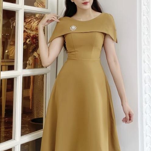 Váy dự tiệc chờm vai che bắp tay to, phối eo cách điệu, Naila Dress V717