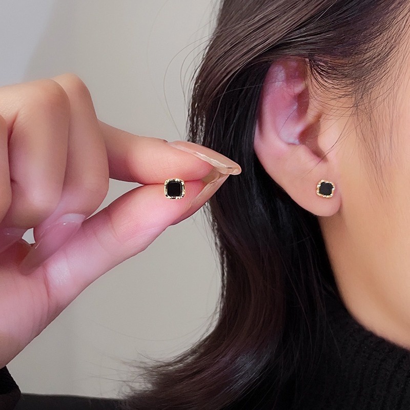 Bông Tai Hình Vuông Màu Đen Bằng Bạc Phong Cách Cổ Điển Thời Trang Cho Nữ