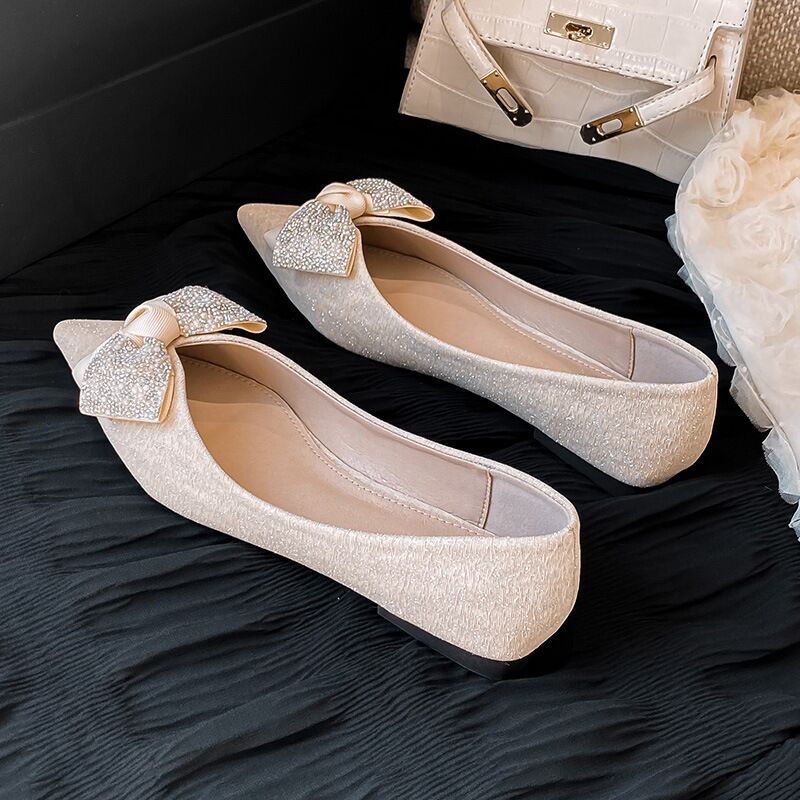 Giày Búp Bê Mũi Nhọn Đính Đá Phong Cách Thời Trang Pháp Hàng Mới Dành Cho Bạn Nữ