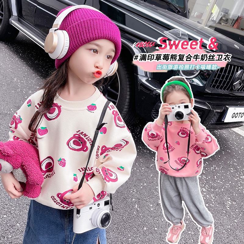 Mới Áo Sweater Tay Dài In Hình Gấu Và Dâu Tây Đáng Yêu Cho Bé Gái