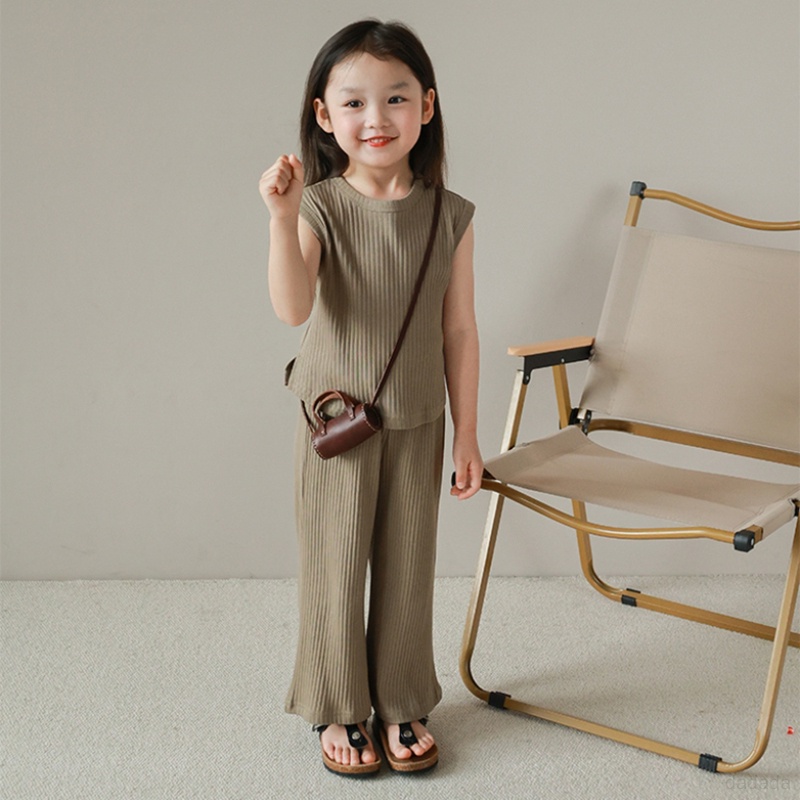 Set Áo Sát Nách Và Quần Dài Dáng Rộng Vải Lụa Mát Thời Trang Mùa Hè Cho Bé Gái