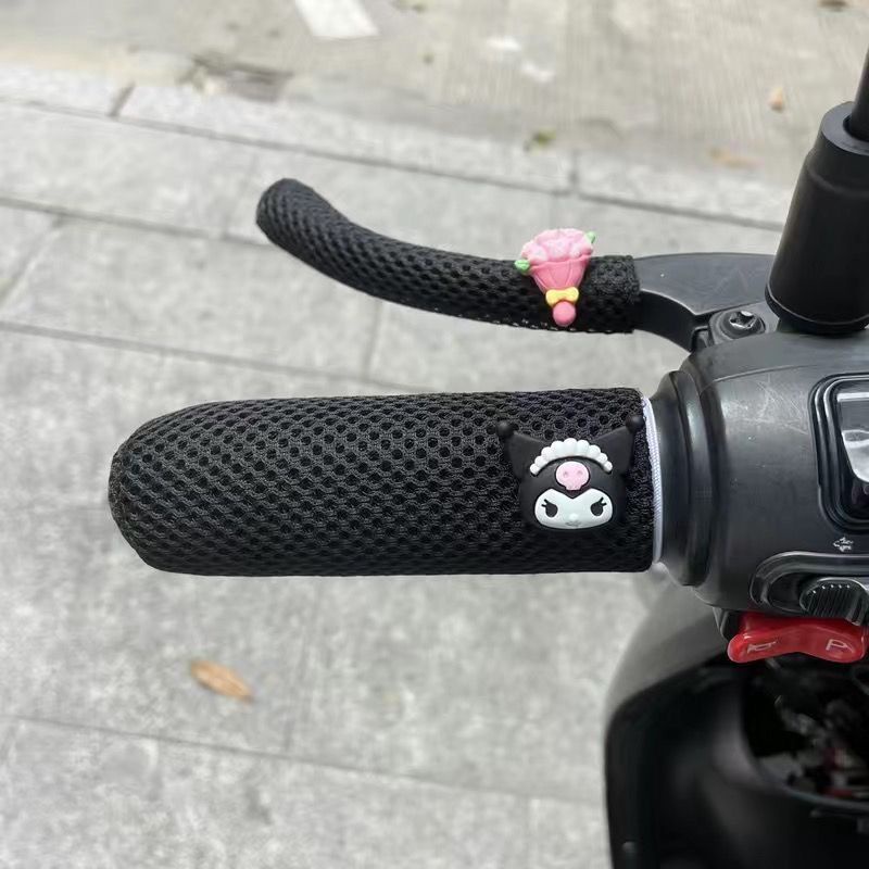 Bọc Tay Lái Xe Máy kuromi cinnamoroll Chất Lượng Cao Ốp