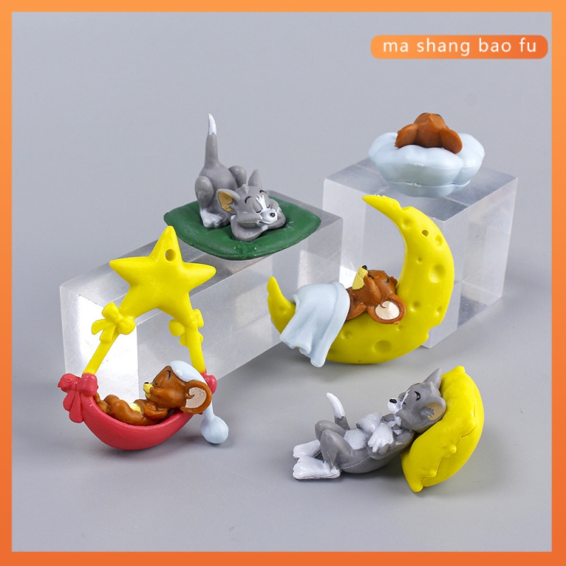 Bộ 5 Món Đồ Trang Trí Bánh Kem Hình Mèo Và Chuột Nằm Ngủ Trên Xe Hơi