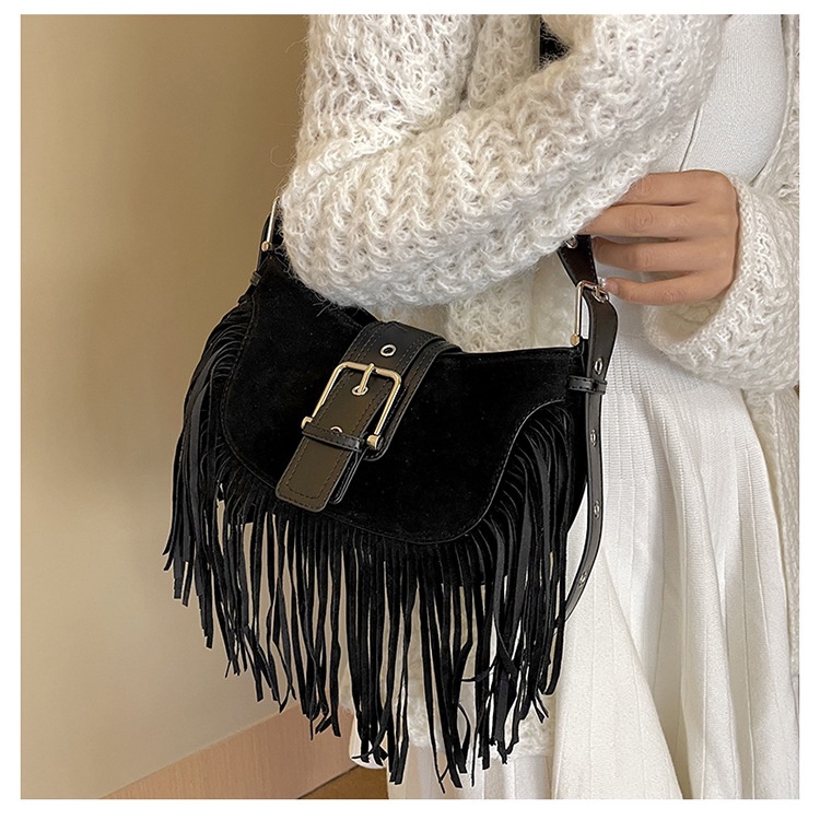 Túi Đeo Chéo Phối Tua Rua Phong Cách Thời Trang Mùa Thu Mới 2023