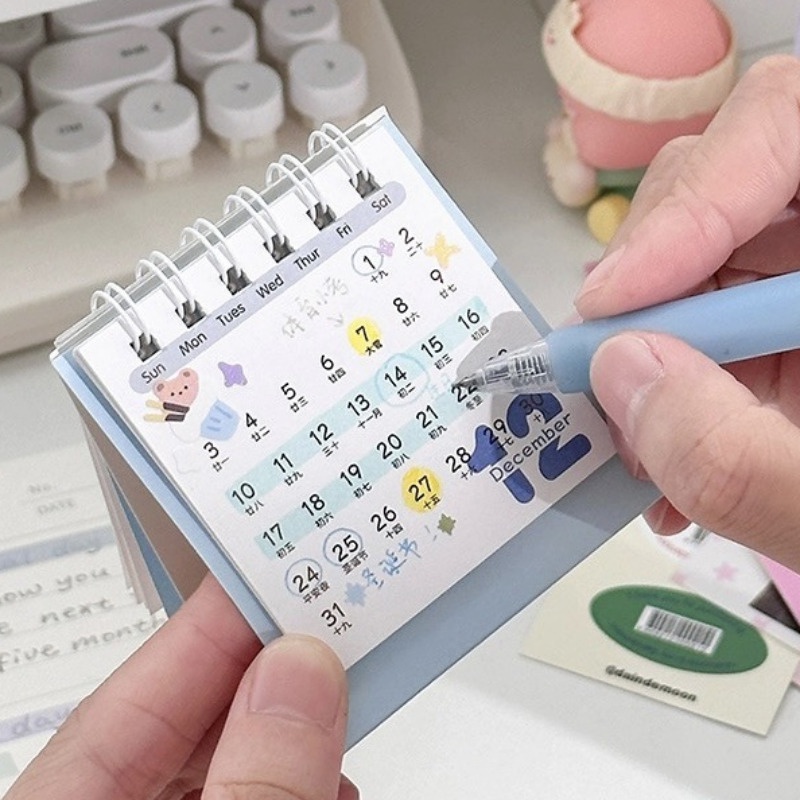 Lịch Để Bàn 2023-2024 mini Họa Tiết Hoạt Hình Dễ Thương