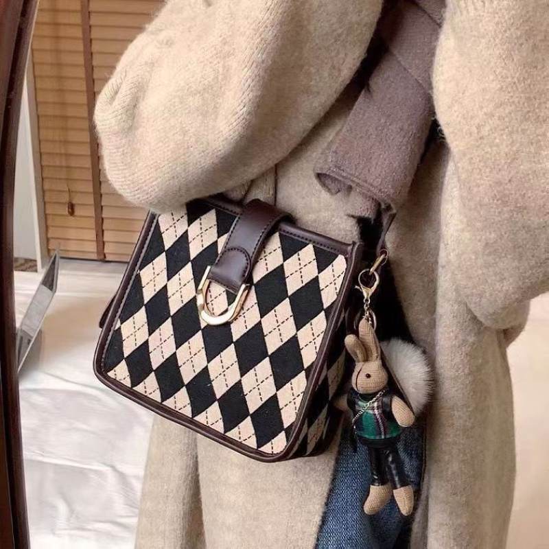 Túi đeo chéo vai hình vuông nhỏ đa năng thời trang cho nữ