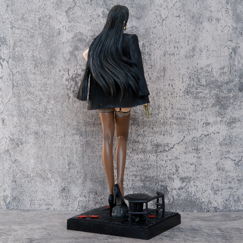 Mô hình Onepiece - Boa MAFIA cực ngầu