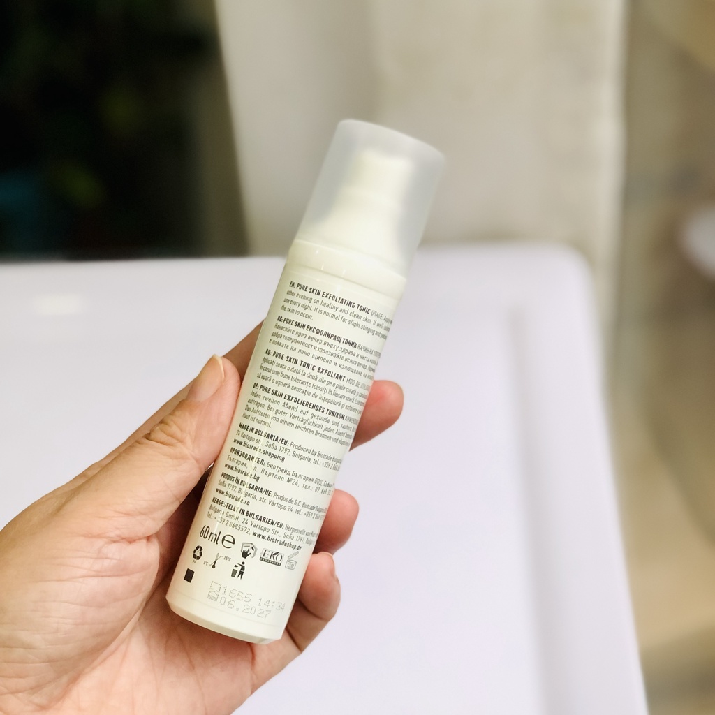 Tinh chất giảm mụn đầu đen, lỗ chân lông Biotrade Pure Skin Exfoliating Tonic