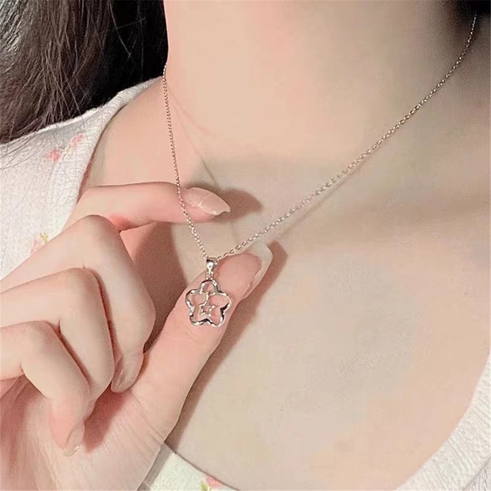 Vòng cổ s925 Mặt Hình Hoa Và Ngôi Sao Thời Trang 2023 Sang Trọng Cho Nữ