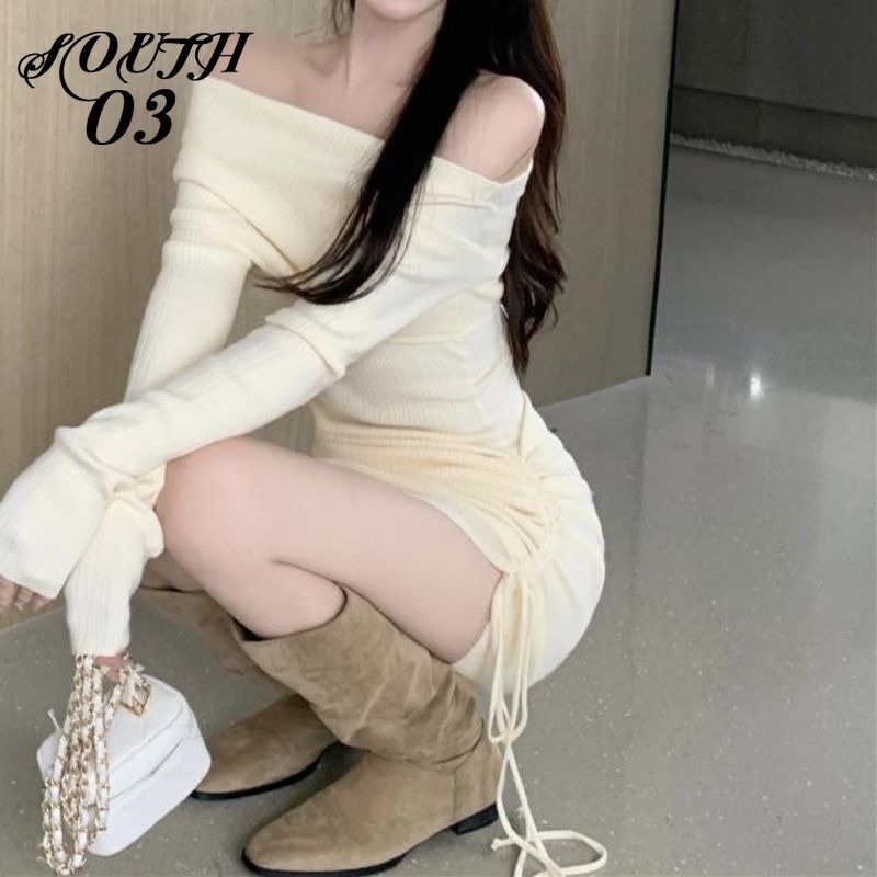 One Đầm Dệt Kim Tay Dài Hở Vai Phối Dây Rút Thời Trang Mùa Thu 2024 Cho Nữ