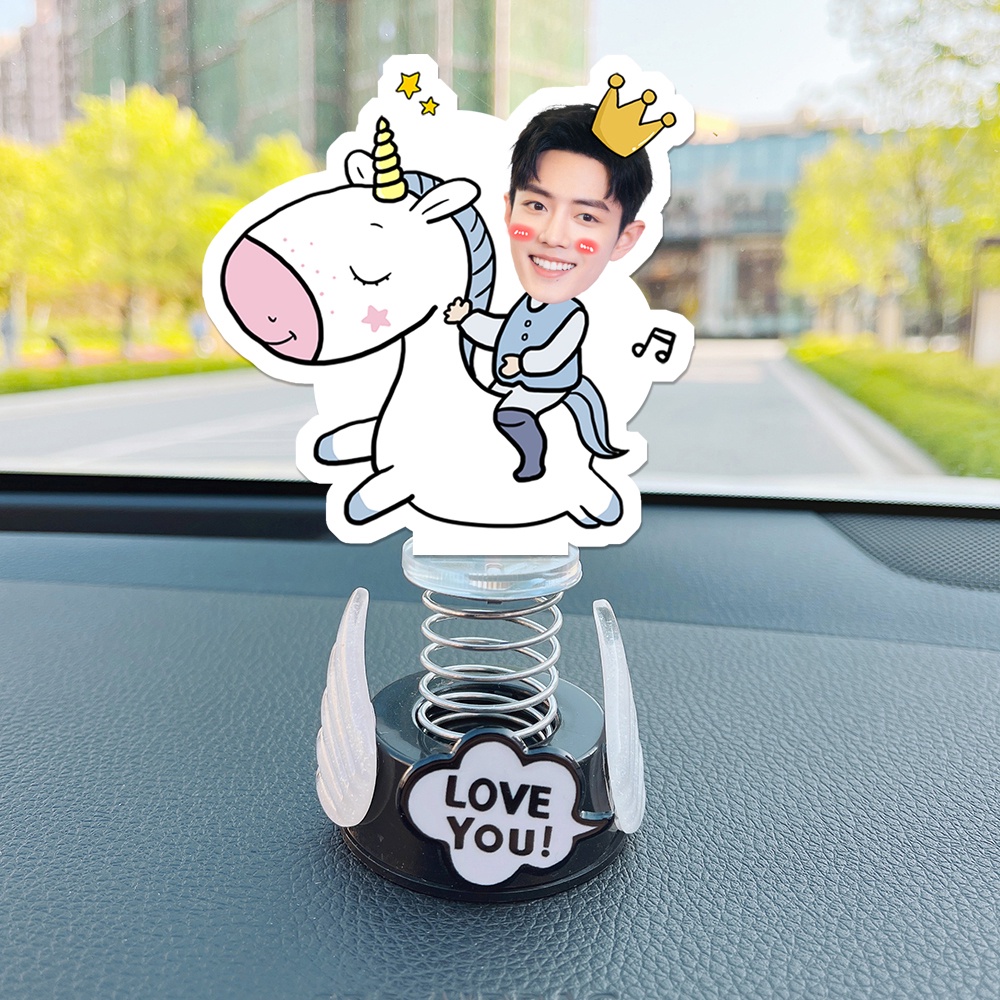 Standee lò xo lắc lư đáng yêu trong suốt đế dính trang trí in theo yêu cầu chibi - trí decor