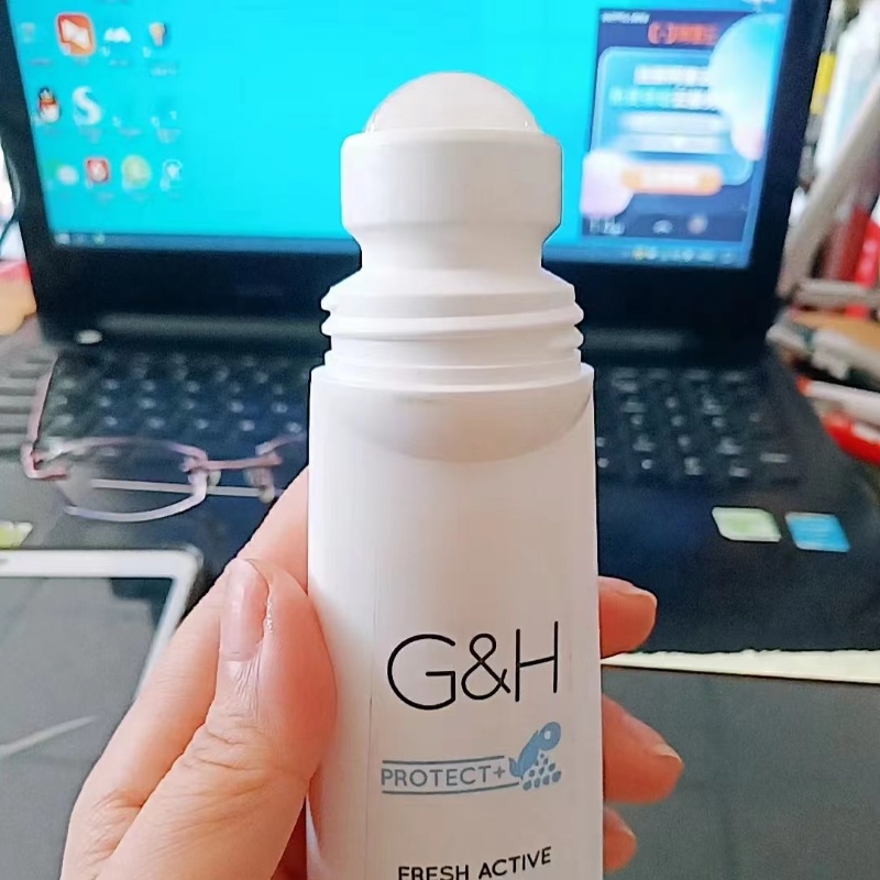 Kem Dưỡng Da Chống Mồ Hôi Lâu Trôi Có Hương Thơm Cho Nam Và Nữ