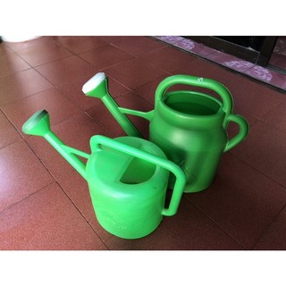 Ô doa nhựa tưới cây