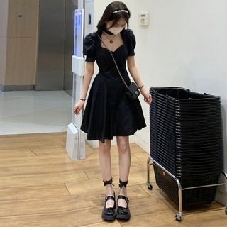 Ngọt ngào và cay retro ins váy học sinh xuân hè mới 2024 hot girl siêu cổ tích phồng váy ngắn váy đen nhỏ