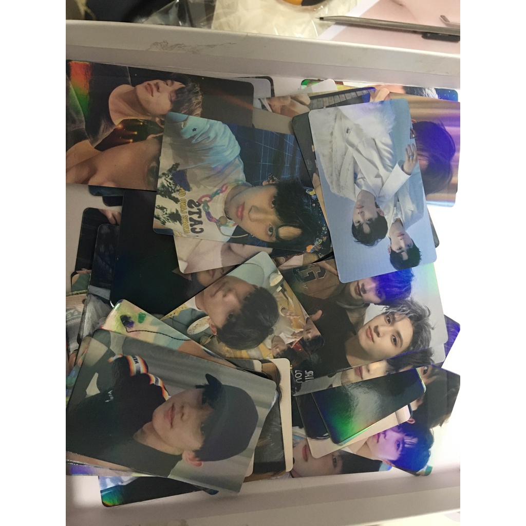 Crayon Shin-chan Flash Laser Photocard Lomo Card 50pcs/box