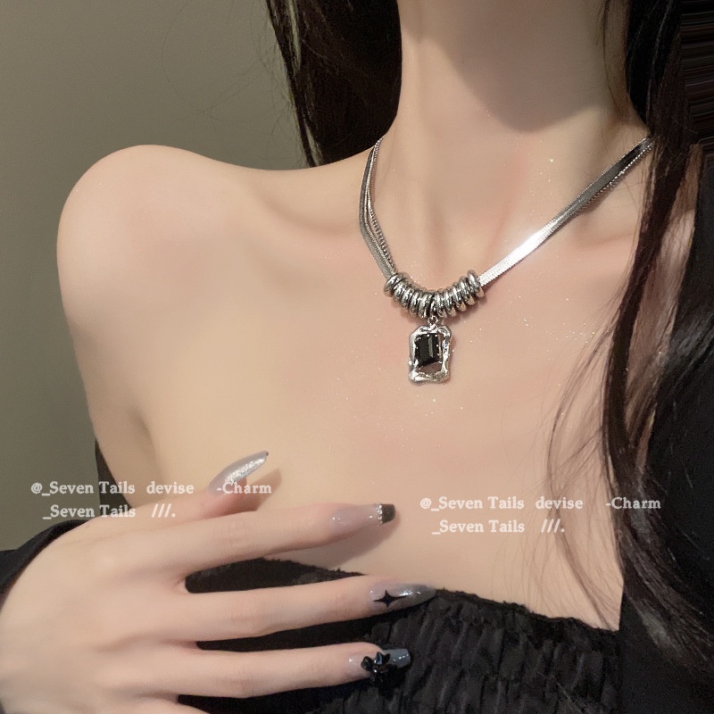 Ahellogirl Vòng cổ Hai Lớp Mặt Vuông Đính Đá zircon Cao Cấp Phong Cách hip hop Thời Trang Thu Đông Dành Cho Nữ