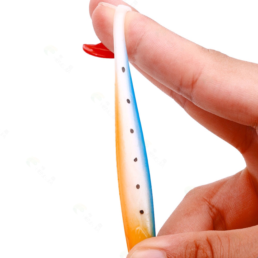 Set 6 Mồi Giả Nhử Cá Bằng Cao Su Mềm 9cm Gắn Kèm Móc Câu