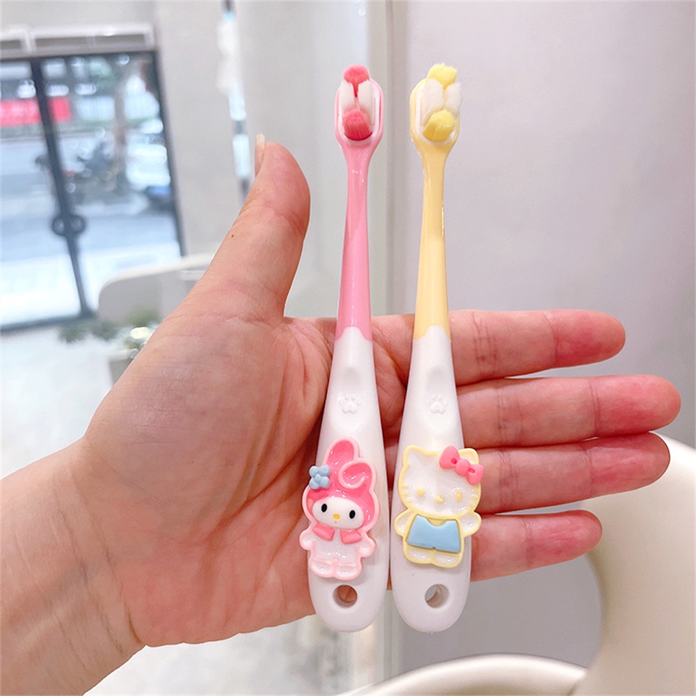 Sanrio Bộ 5 Bàn Chải Đánh Răng Lông Mềm Cho Bé 2-12 Tuổi